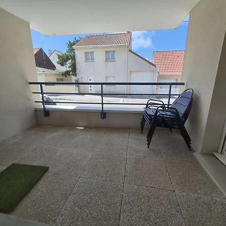 Cosy Avec Terrasse Pres De La Mer, 4 Pers, Parking - Fr-1-672-41